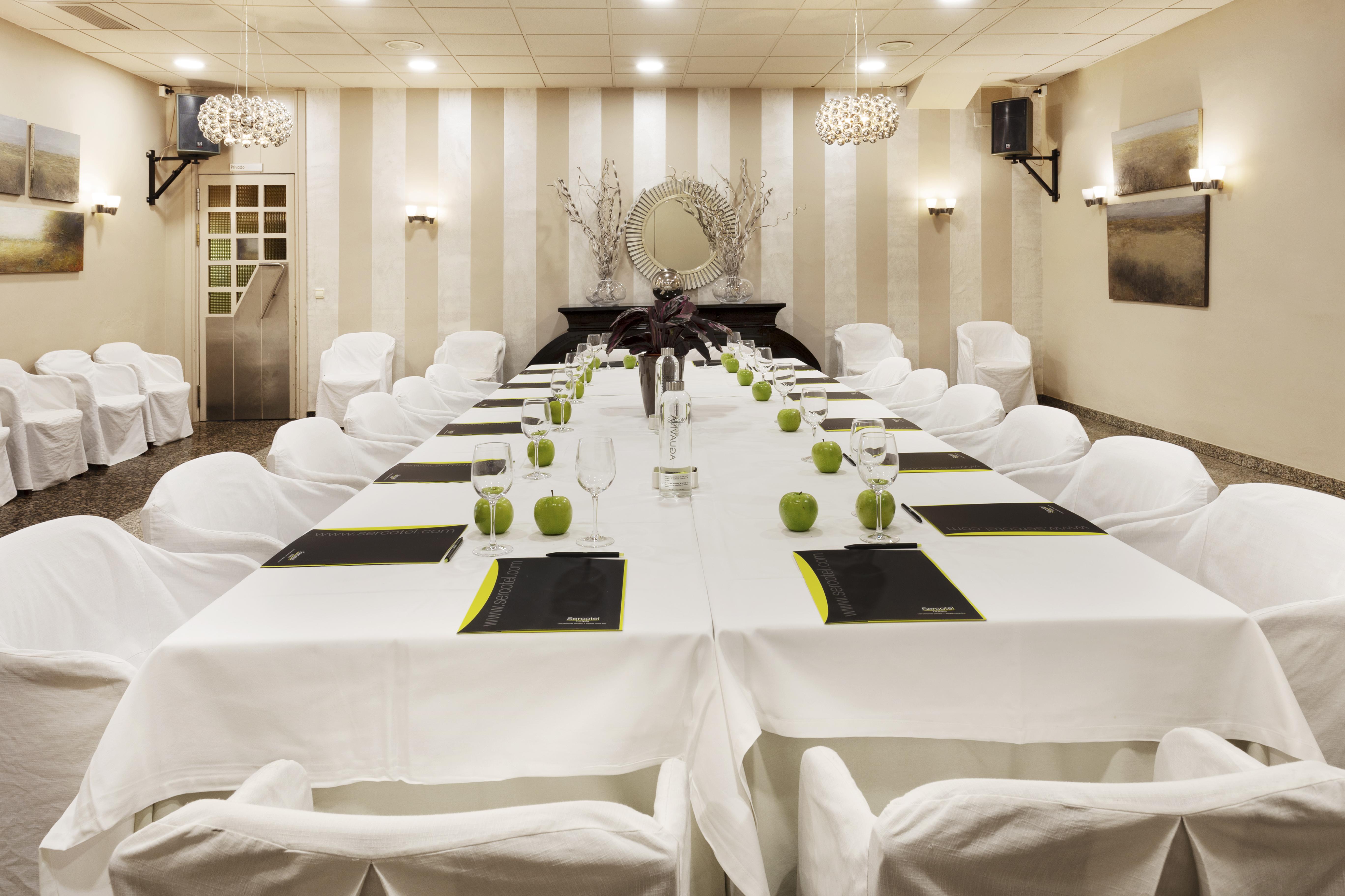 Hotel Sercotel Tudela Bardenas Bagian luar foto