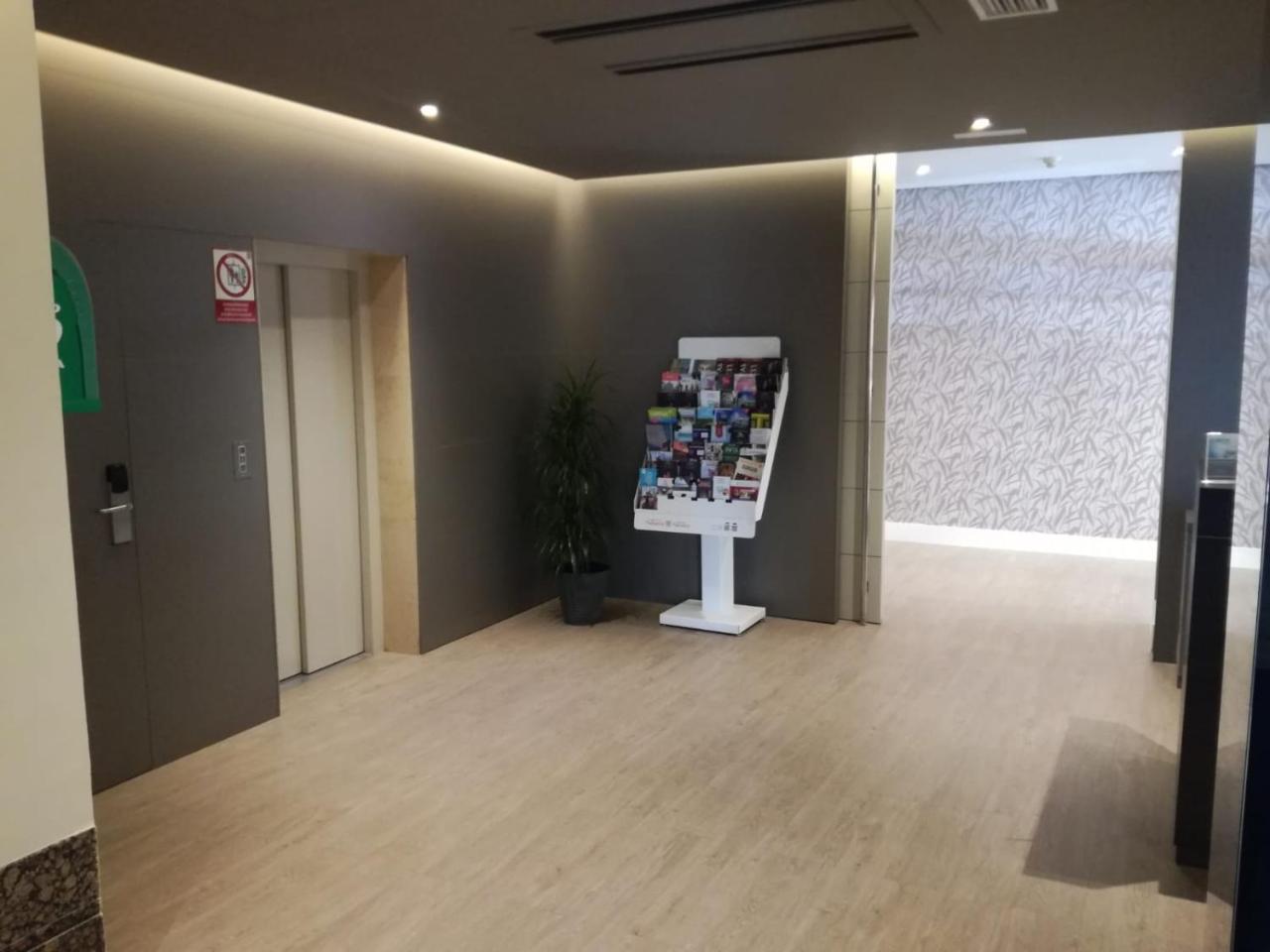 Hotel Sercotel Tudela Bardenas Bagian luar foto